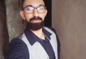 Eu vou fazer Locução/Narração do seu texto.