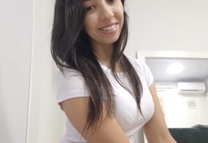 Eu vou gravar áudios do que você precisar.