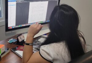 Eu vou fazer transcrição de contratos de qualquer natureza