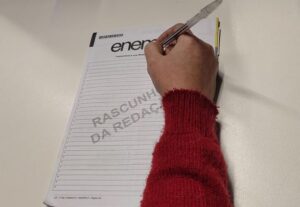 Eu vou fazer Corrigir suas redações - Enem