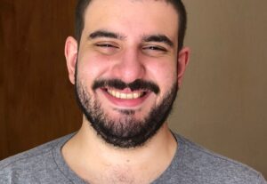 Eu vou fazer  tradução PT/EN. Narração de vídeos PT/EN