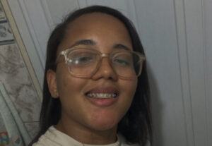 Eu vou criar 3 postagens para sua rede social em 2 hrs