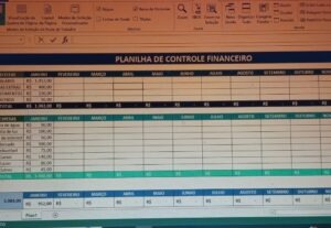 Eu vou fazer uma planilha de controle financeiro para você