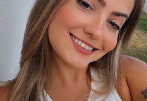 Eu vou fazer o comercial do seu produto/serviço.