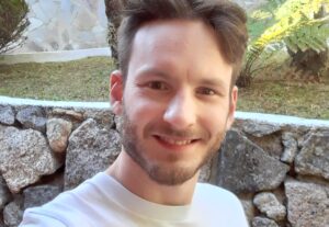 Eu vou traduzir do português ao inglês e vice-versa.