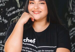 Eu vou fazer o melhor vídeo/propaganda, entrego hoje
