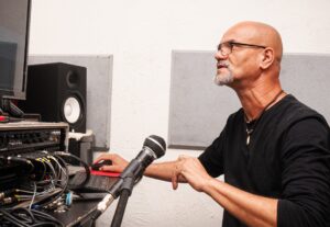 Eu vou criar uma trilha sonora especial para você