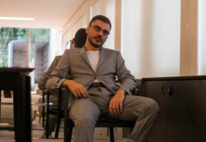 Eu vou divulgar sua empresa, negócio.