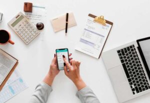 Eu vou digitar seus textos e facilitar sua vida.