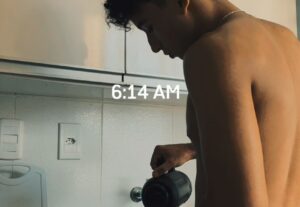 Eu vou editar os seus vídeos e fotos e lhe entregar rapidinh...