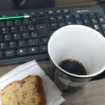 Eu vou Falo 3 línguas, fç tcc, trabalhos facul, falas, etc..