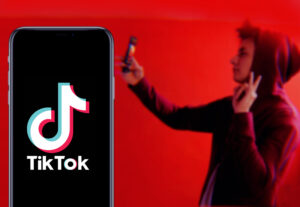 Eu vou fazer seus cortes para vídeos curtos para tiktok.
