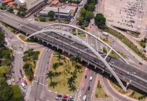Eu vou fazer seus vídeos e fotos com drone profissional