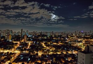 Eu vou Editar fotos, vídeos e criador de slogans