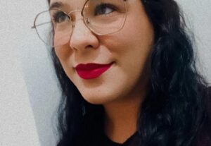 Eu vou traduzir seus projetos em 4 idiomas