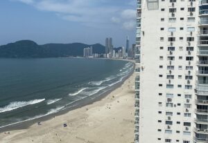 Eu vou Criar seu site rico em informações e sofisticado