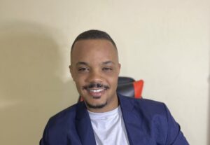 Eu vou fazer o comercial do seu produto em até 12 horas