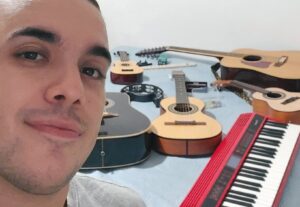 Eu vou criar uma melodia para sua música.