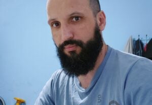 Eu vou fazer seu currículo em estilo moderno e lindo.