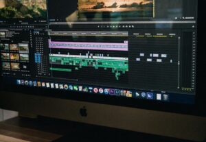 Eu vou editar seus vídeos - reels/ yt / tiktok