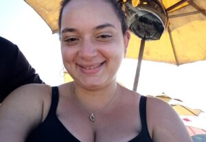 Eu vou fazer a locução e narração que você precisa, entrego ...