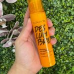 Eu vou criar conteudos ugc para Cosmeticos de Cabelo e Rosto