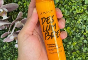 Eu vou criar conteudos ugc para Cosmeticos de Cabelo e Rosto