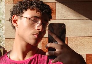 Eu vou editar os seus vídeos do YouTube/Instagram/TikTok