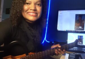 Eu vou gravar violão para sua música