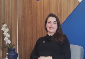 Eu vou Fazer divulgação de produtos e serviços.