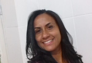 Eu vou fazer sua propaganda e comercial em ate 24 horas.