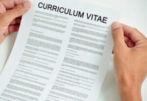 Eu vou montar um curriculum para recolocação no mercado