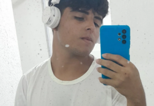 Eu vou editar seus vídeos curtos tiktok, reels, shorts etc.