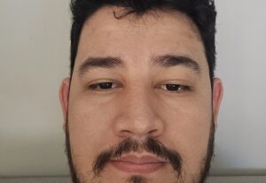 Eu vou Criar sua sua logo e editar seu videos.