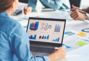 Eu vou fazer a  Análise de dados - relatórios e dashboards