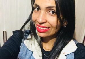 Eu vou fazer o melhor comercial para seu produto.Entrego hoj...