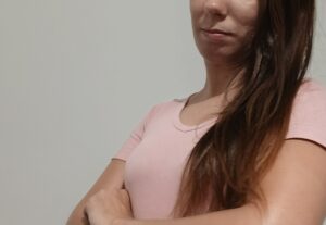 Eu vou Gravar um vídeo UGC divulgando o seu produto/serviço