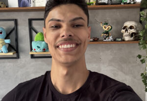Eu vou gravar vídeo pra sua empresa/produto em até 24h.