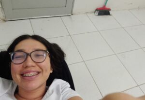 Eu vou Traduzir inglês português, textos e áudios