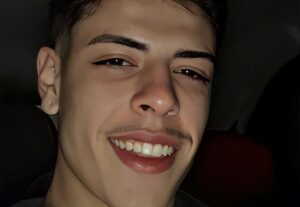 Eu vou editar seu vídeo e fazer você vender 10x mais.