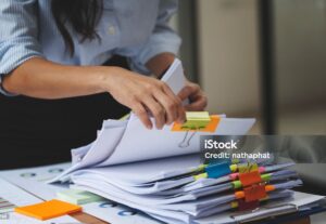 Eu vou Corrigir e Revisar Os Seus Textos