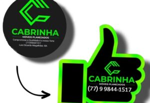 Eu vou fazer figurinha joinha com a logo da sua empresa