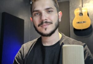 Eu vou ser seu narrador, dublador, locutor profissional