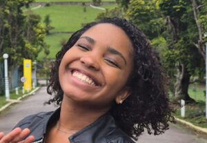 Eu vou fazer edição de fotos para redes sociais e lojas