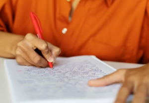 Eu vou revisar seu texto e deixá-lo perfeito