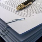 Eu vou traduzir qualquer documento que quiser.