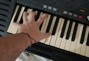 Eu vou escrever e tocar a sua música