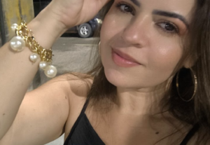 Eu vou fazer seu comercial com cara de indicação real