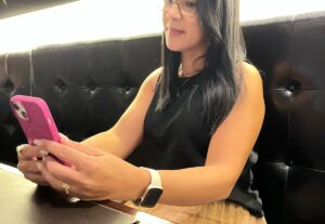 Eu vou narrar seu vídeo com ótima voz feminina