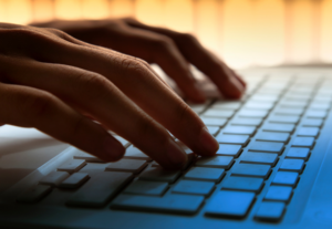 Eu vou digitar ou transcrever qualquer texto com agilidade